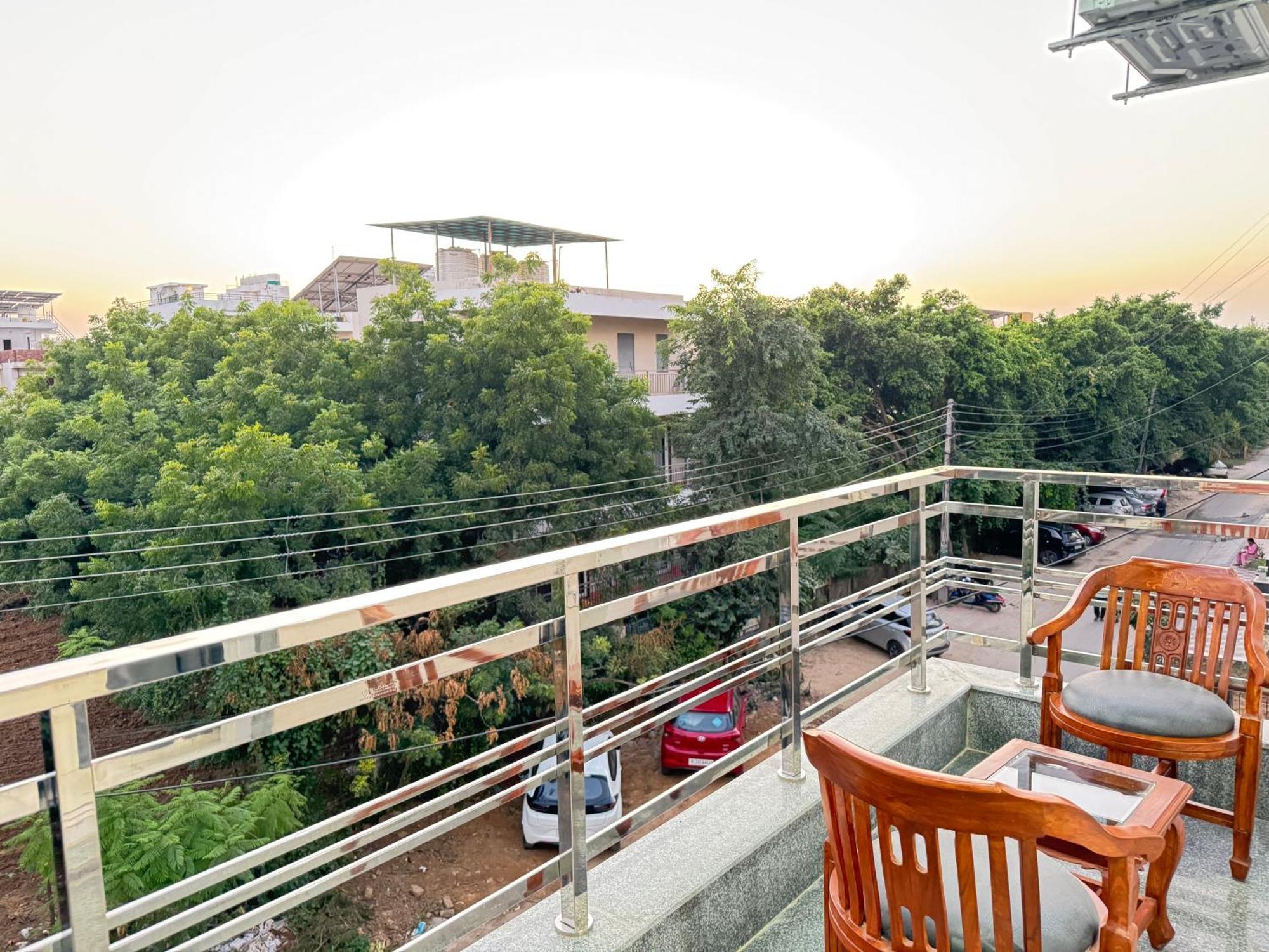 Stayluxe Serviced Apartments, Artemis Hospital Gurgaon Exterior foto